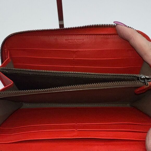 Bottega Veneta Red/Orange Intrecciato Woven Nappa Leather Zip Around Wallet - Picture 8 of 12